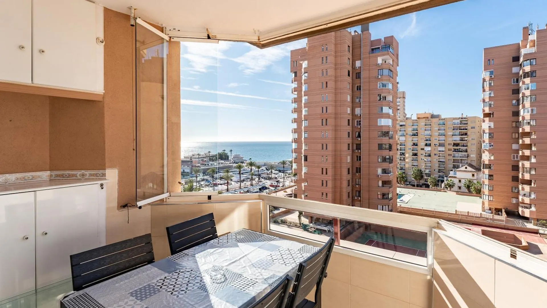 Apartment Sunny Studio With Seaview Fuengirola